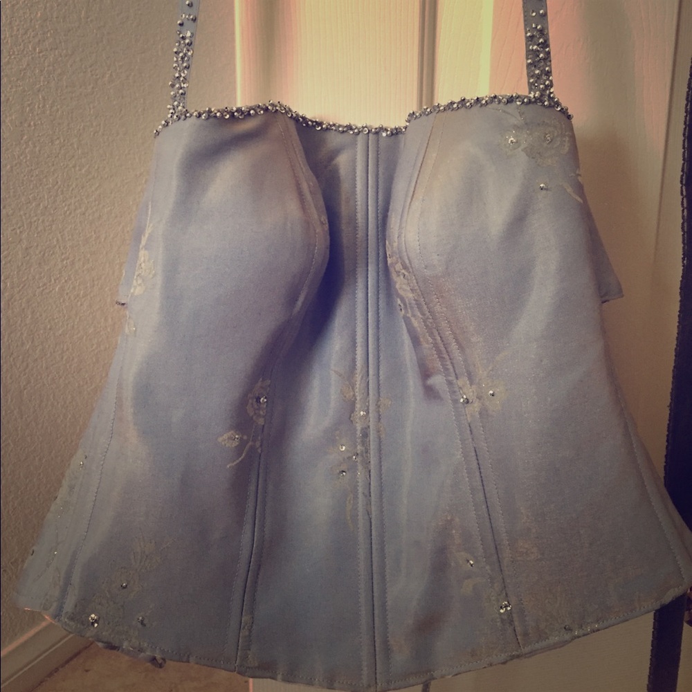 ✨2-piece corset & skirt